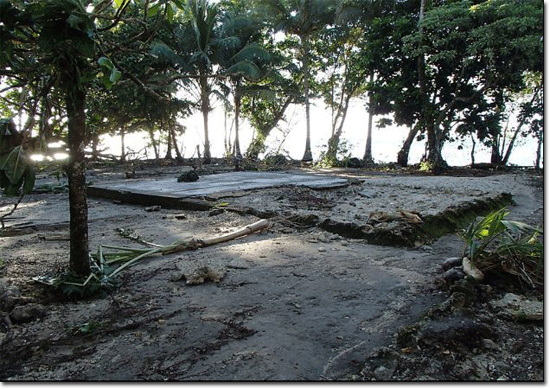 2013 - Hearthquake Tsunami at Lata - Temotu province - Solomon Islands
