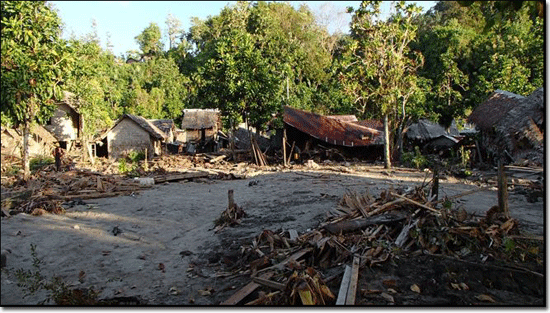 2013 Houses are damaged in the area of Lata - Temotu province - Solomon Islands
